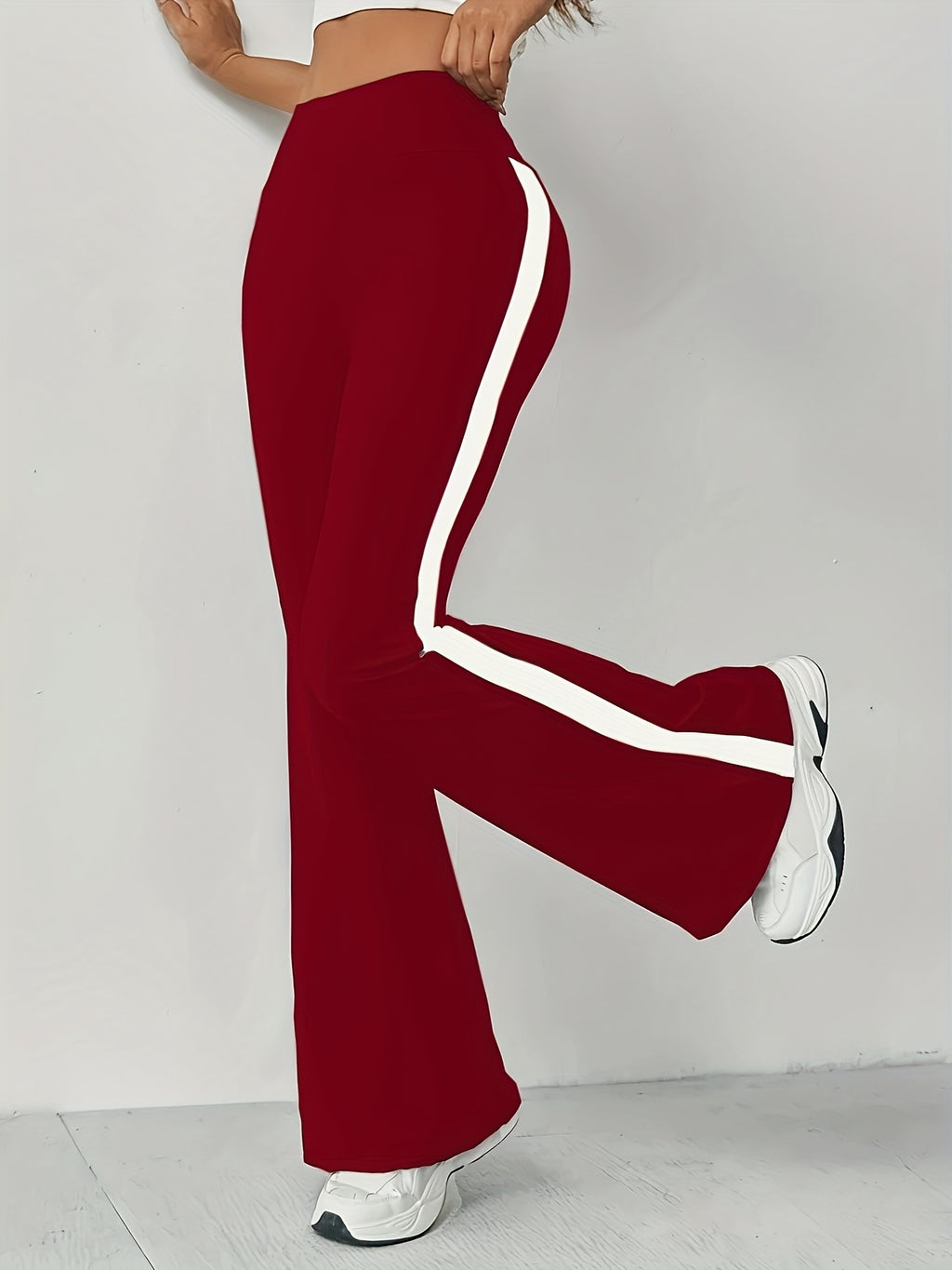 High-Waist Black Flare Pants with White Side Stripes | and Leg-Lengthening, Casual Style, Suitable for All Seasons